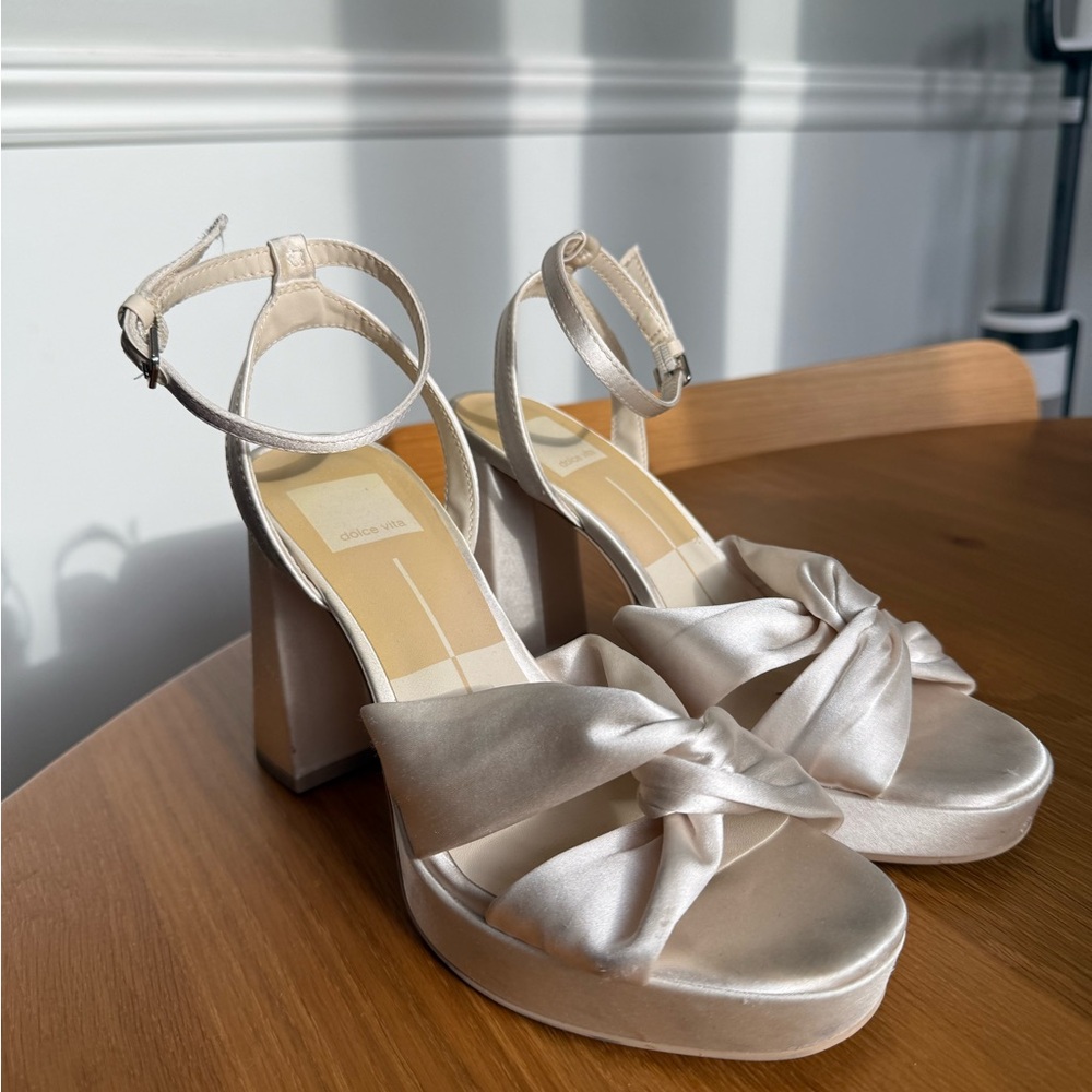 Dolce Vita Cream Block Heel Sandals - Picture 2 of 6